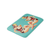 Leuke Blondine Martini Bikini Meisje Thunder_Cove Badmat (Gekanteld)