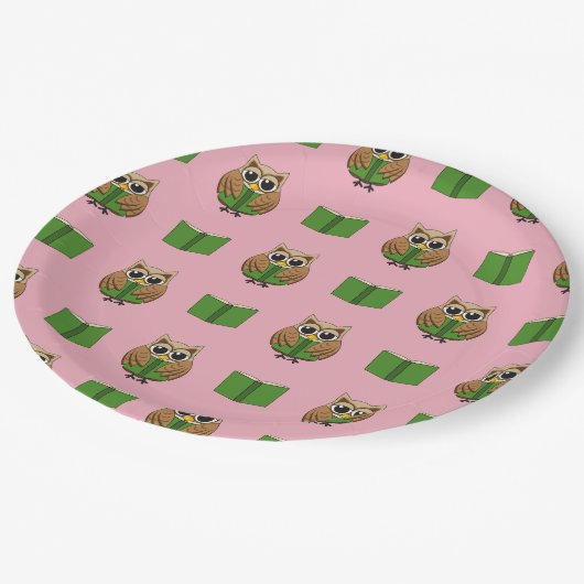 Leuke boekenwurm uil lezen boek Cartoon Papieren Bordje (Gekanteld)