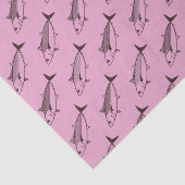 Leuke Bonito Vis in Deep Maroon op pastel Roze Tissuepapier (Detail)