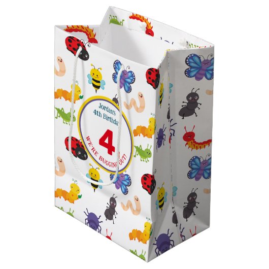 Leuke Bug Party Medium Cadeauzakje (Voorkant Gekanteld)