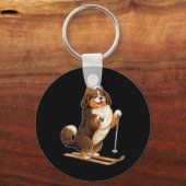 Leuke Cartoon Hond Genietend van Skilopen Sleutelhanger (Voorkant)