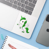 Leuke Cartoon St. Patrick's Day Eenhoorn Pegasus Sticker (Laptop met iPhone)