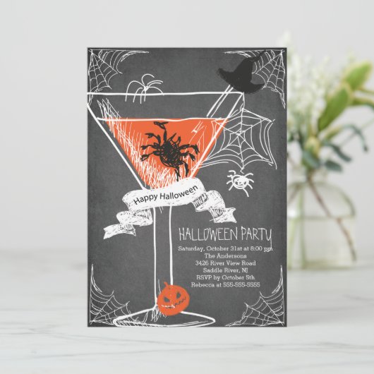 Leuke Chalkboard Spooky Halloween Cocktail Party Kaart (Staand voorkant)