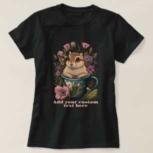 Leuke Chipmunk in een kopje wilde bloem, Chipmunk  T-shirt