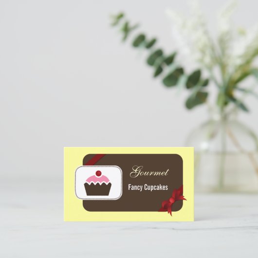 Leuke cupcakes rode visitekaartjes (Staand voorkant)