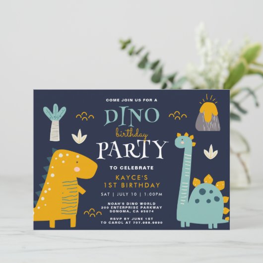 Leuke Dino Party Eerste Verjaardag Kaart (Staand voorkant)