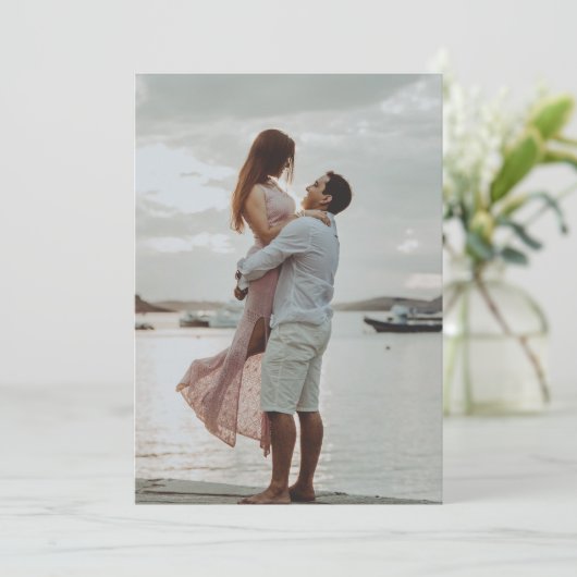 Leuke Elegante Lichtbruine Foto Bruiloft Uitnodigi Kaart (Staand voorkant)