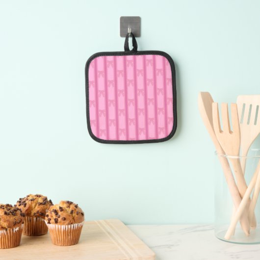 Leuke en Fancy gestreepte roze strik Pannenlap (Insitu(Ophanging))