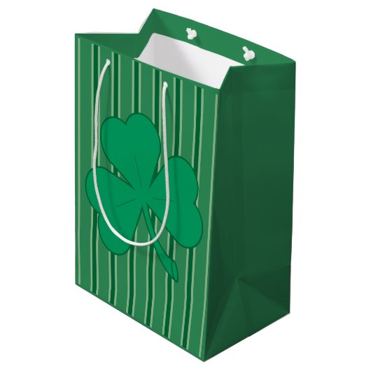 Leuke en Fancy Shamrock Medium Cadeauzakje (Achterkant Gekanteld)