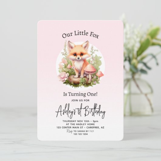 Leuke Fox Script Meisje 1e Verjaardag Kaart (Staand voorkant)