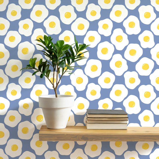 Leuke gebakken eieren blauw patroon behang (Fun fried egg food art peel and stick wallpaper for kitchen, diner, cafe or restaurant)