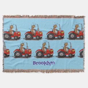 Leuke gelukkige koe die een rode tractor bestuurt deken