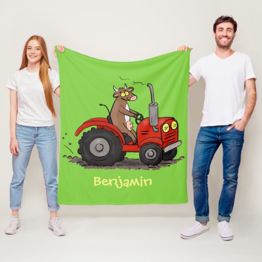 Leuke gelukkige koe die een rode tractor bestuurt fleece deken (In situ)