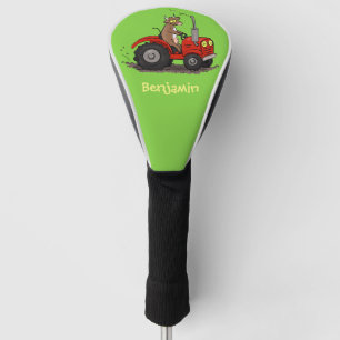Leuke gelukkige koe die een rode tractor bestuurt golfheadcover