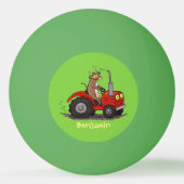 Leuke gelukkige koe die een rode tractor bestuurt  pingpongbal (Voorkant)