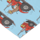 Leuke gelukkige koe die een rode tractor bestuurt  tafelkleed (Gekanteld)