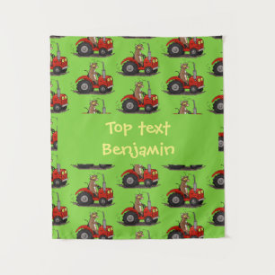 Leuke gelukkige koe die een rode tractor bestuurt  wandkleed
