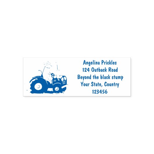 Leuke gelukkige koe die een rode tractor bestuurt zelfinktende stempel (Design)