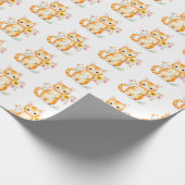 Leuke gemberkat met bloemen cadeaupapier (Hoek)