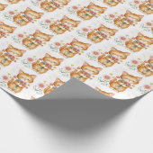 Leuke gemberkat met bloemen cadeaupapier (Hoek)