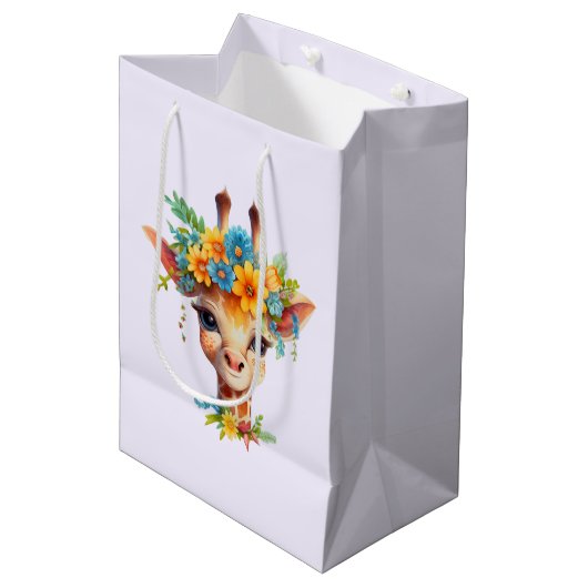 Leuke Giraffe met Floral Crown Medium Cadeauzakje (Voorkant Gekanteld)