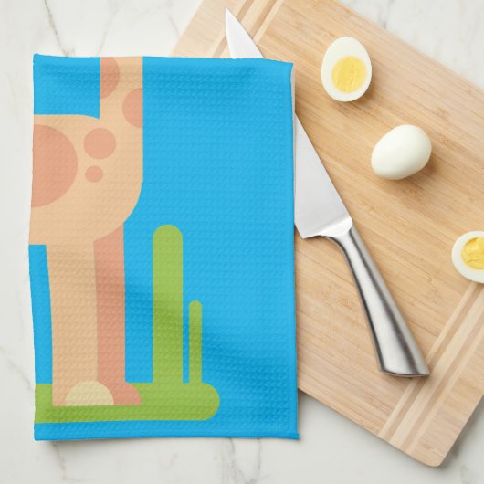 Leuke Giraffe Munching Thunder_Cove Theedoek (Quarter Fold)