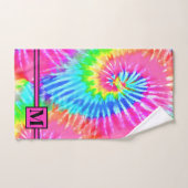Leuke Girly Roze Regenboog Retro Tie Dye Monogramm Bad Handdoek (Handdoek)