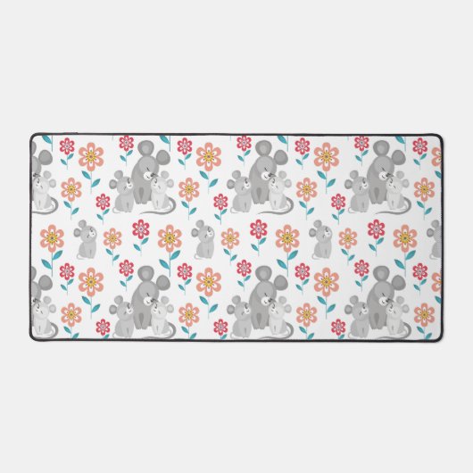 Leuke grijze muis moeder met twee baby's bureaumat (Voorkant)