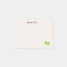 Leuke groene sprinkhaan paarse