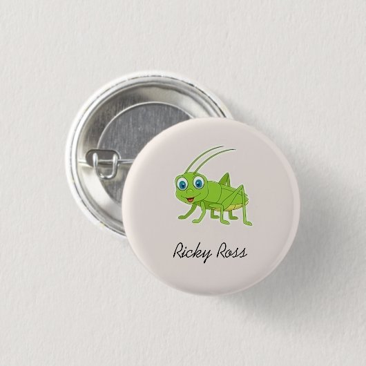 Leuke groene sprinkhaan paarse ronde button 3,2 cm (Voorkant /achterkant)