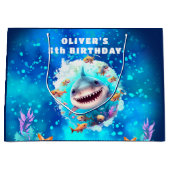 Leuke Haai Jongen Verjaardag Blauwe Naam Gift Bag Groot Cadeauzakje (Voorkant)