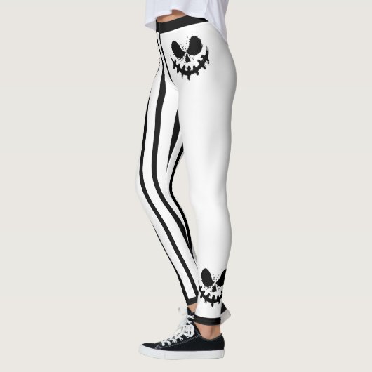 Leuke Halloween Jack-O-Lantern Gezichten en Strepe Leggings (Links)