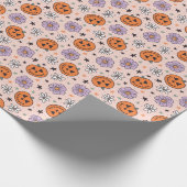 Leuke Halloween pompoenen en bloemen patroon Cadeaupapier (Hoek)