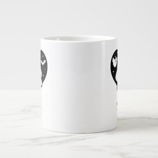 Leuke Halloween spook met hart en vleermuis Grote Koffiekop (Voorkant)