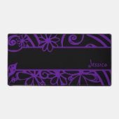 Leuke hand getekende Paarse doedels op zwarte acht Bureaumat (Voorkant)