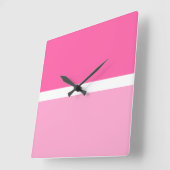 Leuke heldere gebandeerde tweedelig roze kleurblok vierkante klok (Hoek)