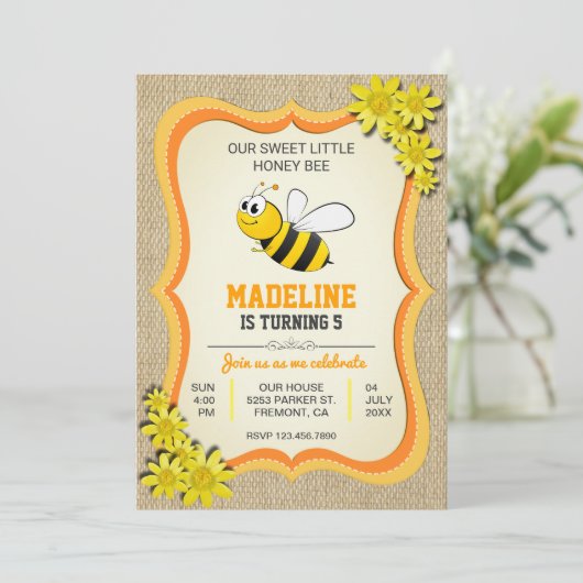 Leuke Honey Bee Kids Verjaardagsfeestuitnodiging Kaart (Staand voorkant)