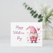 Leuke kaart met een cartoon roze kabouter in de li (Staand voorkant)