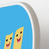 Leuke kawaii frietjes fastfood cartoon illustratie pickleball paddle (Links Detail)