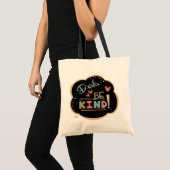 Leuke kerel Be Kind Inspirivity Canvas tas (Voorkant (product))