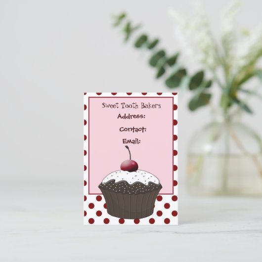 Leuke kersenzoete cupcake visitekaartjes (Staand voorkant)