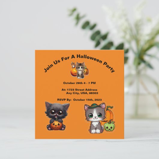 Leuke kitten Halloween Feestuitnodigingen, Hallowe Kaart (Staand voorkant)