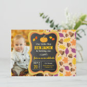 Leuke kleine pompoen 1e verjaardag foto uitnodigin kaart (Staand voorkant)