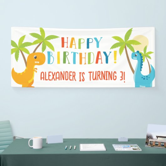 Leuke kleurrijke dinosaurus gelukkig verjaardagsfe spandoek (Beurs)