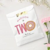 Leuke kleurrijke donuts twee 2e verjaardag bedankzakje (Gezegeld)