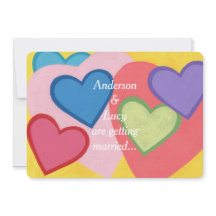 Leuke kleurrijke harten aangepaste bruiloft uitnod