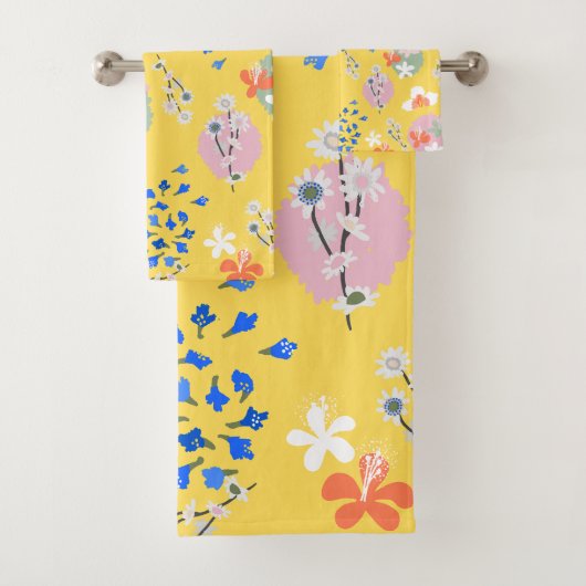 Leuke kleurrijke retro bloemen l Geel Bad Handdoek (Insitu)