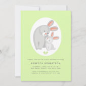 Leuke konijnenmoeder, konijntje bord groen baby sh kaart (Voorkant)