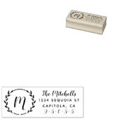 Leuke krans monogram familienaam retour adres rubberstempel (Gestempeld)