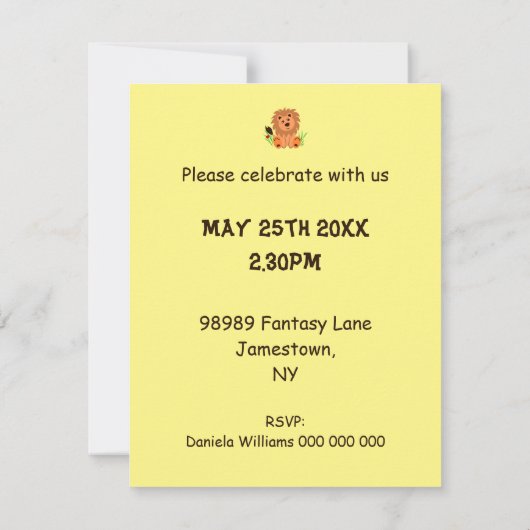 Leuke leeuw in het gras met lieveheersbeestje, kin kaart (Achterkant)